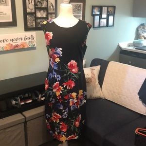 Vince Camuto - Sheath Dress Size 12